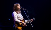 cate le bon entry