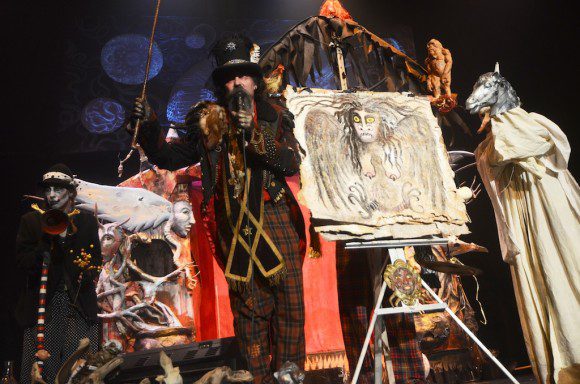 strombolis medicine show 15