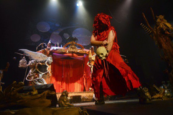 strombolis medicine show 16