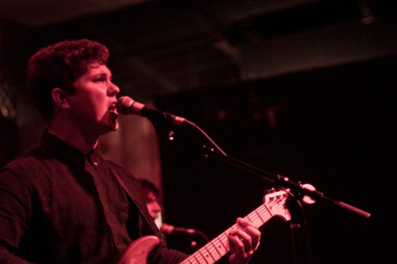 1 Surfer Blood 04