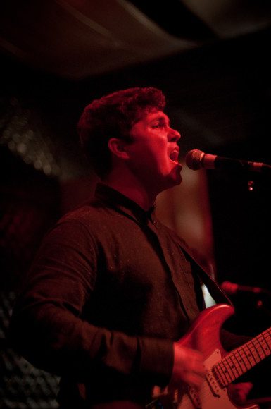 1 Surfer Blood 08