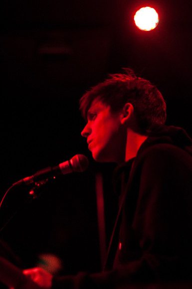 1 Surfer Blood 09