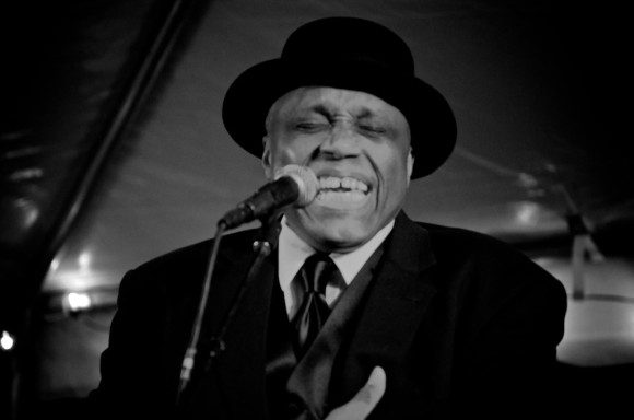 sonny knight and the lakers 21