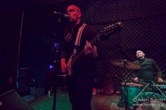 The Blind Shake 16