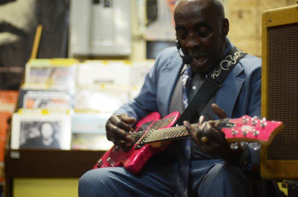 leo bud welch blues treehouse 3