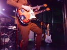 khruaangbin-8