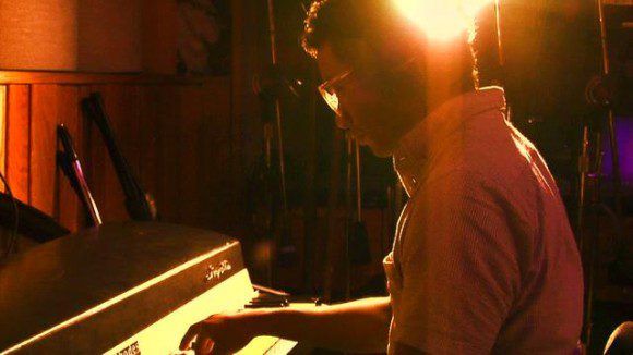 Toro y Moi "You Hid" Live Video 2