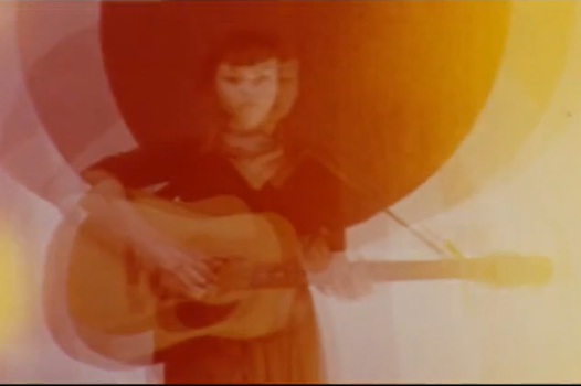 Video: Angel Olsen's "Tiniest Lights" 8