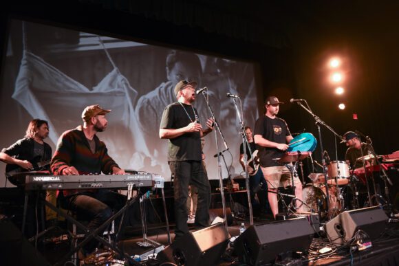 Photos: Bizhiki | Dosh At The Parkway Theater 3
