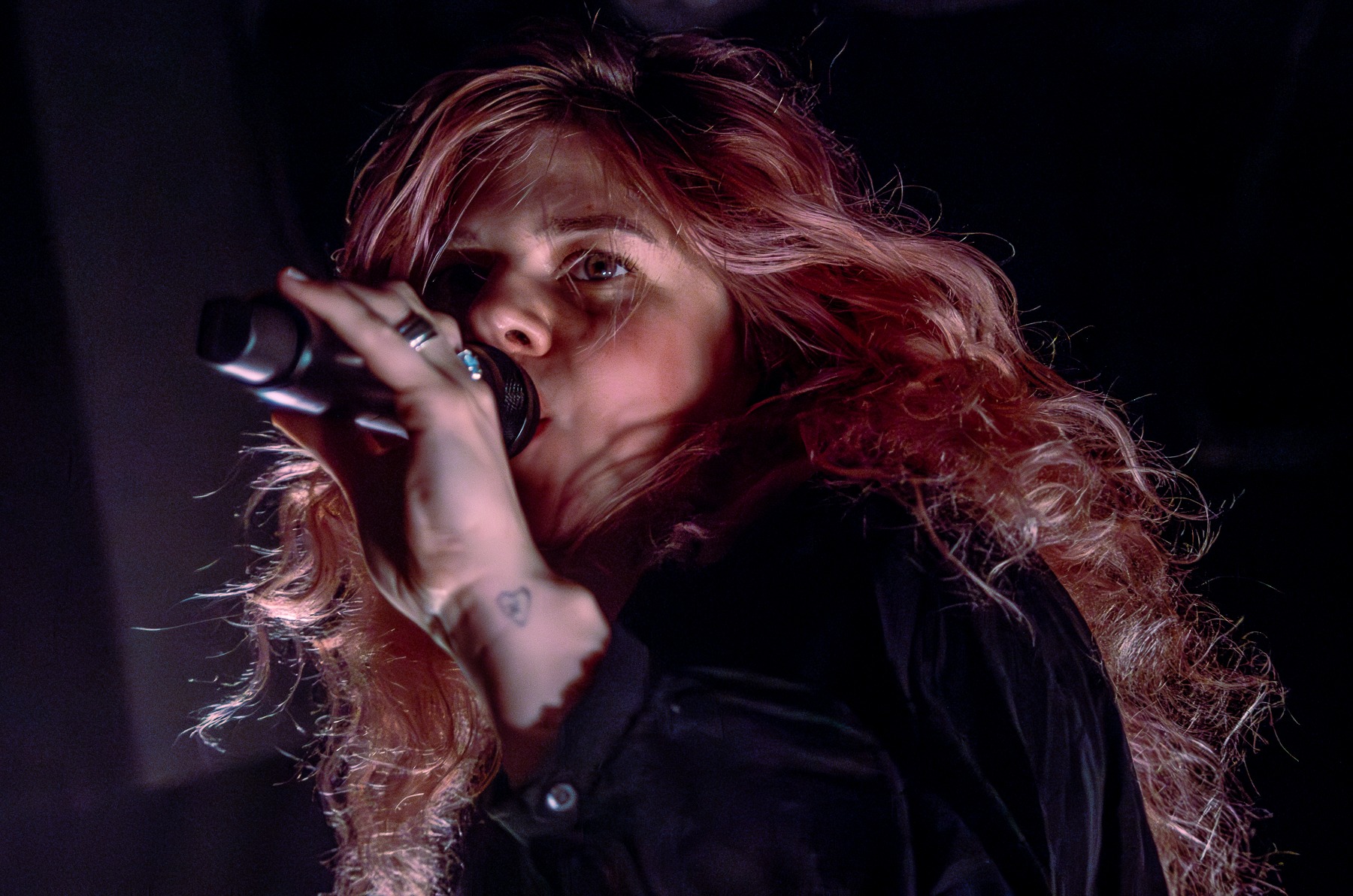 Grace Ives at the 7th Street Entry – Review, Setlist & Photos